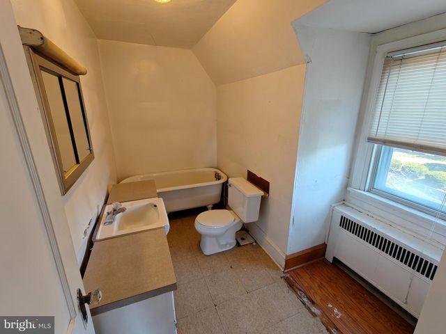 5601 WOODBINE AVE, Philadelphia, PA 19131