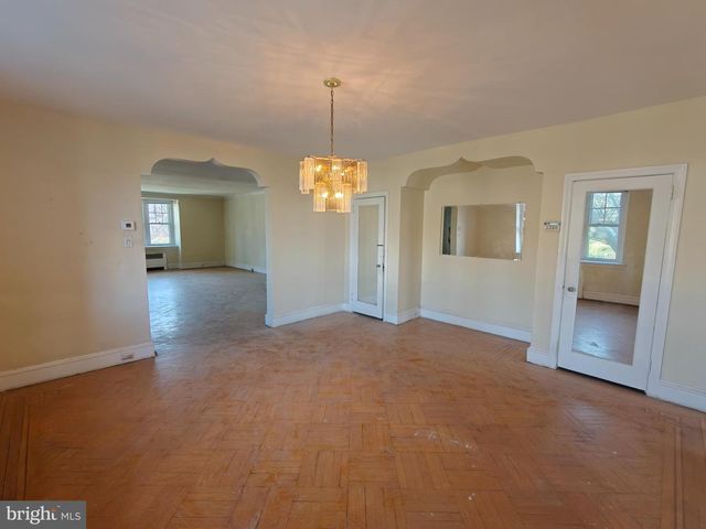 5601 WOODBINE AVE, Philadelphia, PA 19131