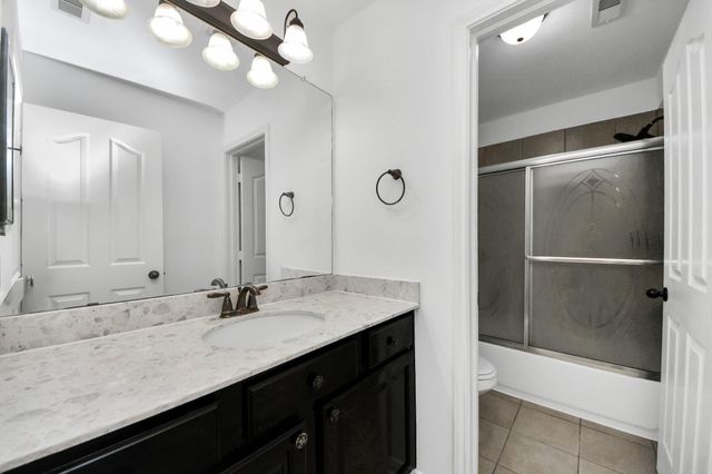 4017 Firenze Drive, Friendswood, TX 77546