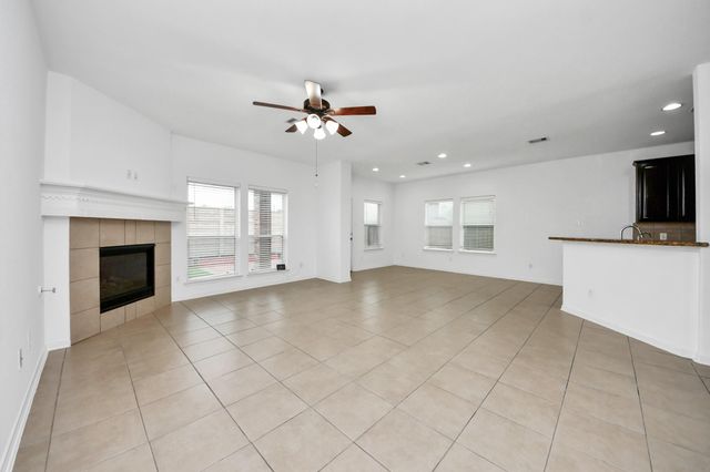 4017 Firenze Drive, Friendswood, TX 77546