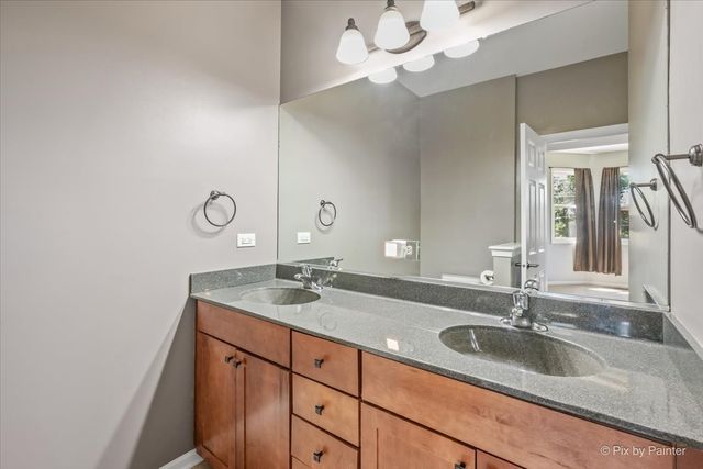 176 S Channing Street, Elgin, IL 60120