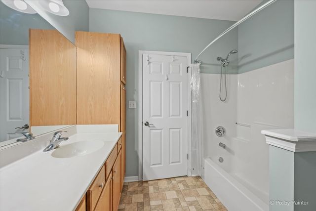 176 S Channing Street, Elgin, IL 60120
