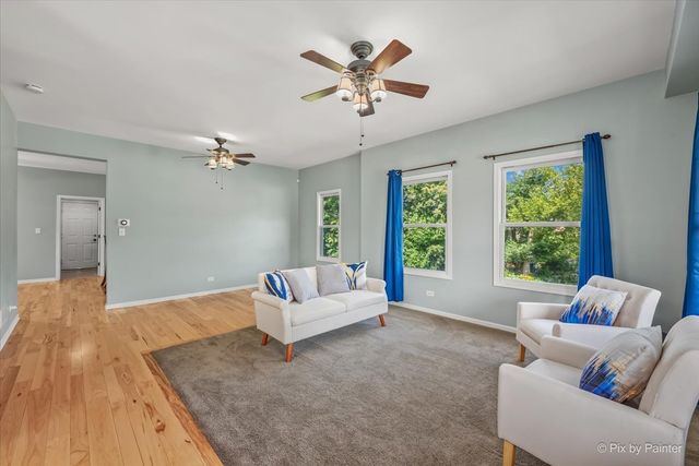 176 S Channing Street, Elgin, IL 60120