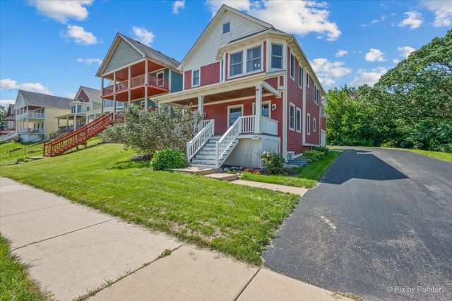 176 S Channing Street, Elgin, IL 60120