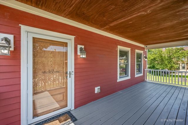 176 S Channing Street, Elgin, IL 60120