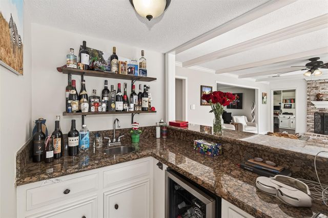 15843 Foxgate Road, Houston, TX 77079