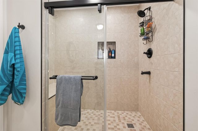 15843 Foxgate Road, Houston, TX 77079