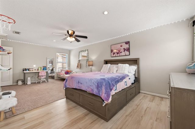 15843 Foxgate Road, Houston, TX 77079