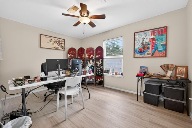 15843 Foxgate Road, Houston, TX 77079