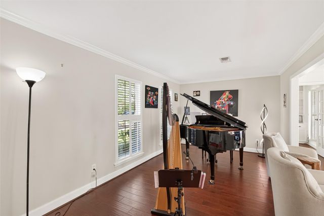 15843 Foxgate Road, Houston, TX 77079