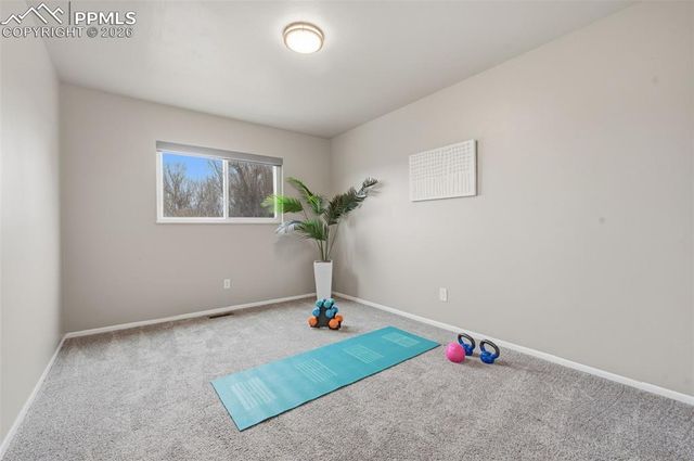 7620 Sunny View Lane, Colorado Springs, CO 80911