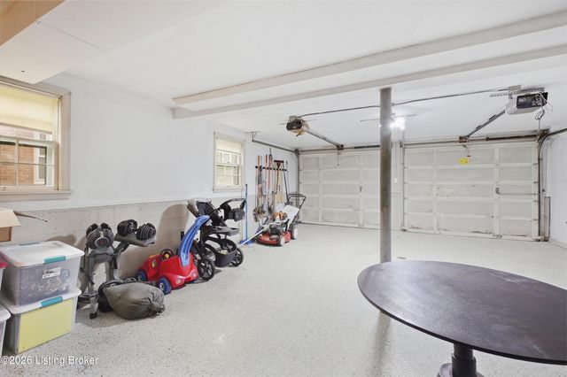226 N Birchwood Ave, Louisville, KY 40206
