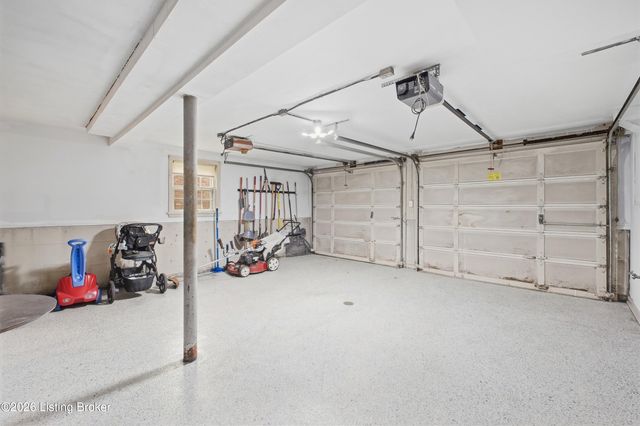 226 N Birchwood Ave, Louisville, KY 40206