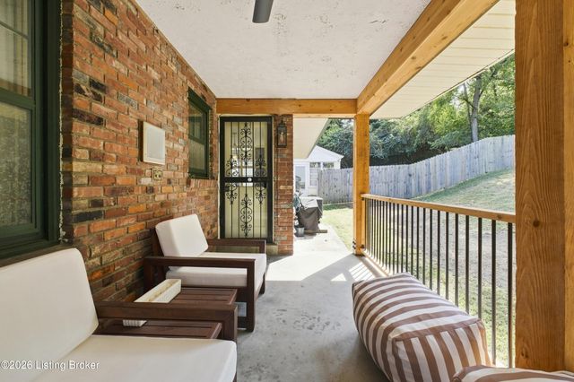 226 N Birchwood Ave, Louisville, KY 40206