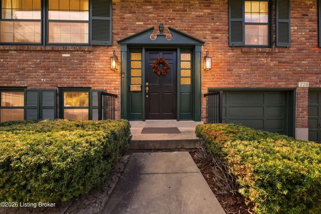 226 N Birchwood Ave, Louisville, KY 40206