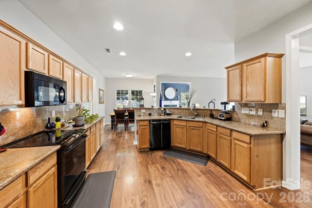 11719 Royal Castle Court, Charlotte, NC 28277