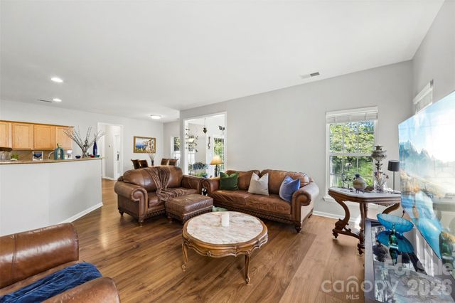 11719 Royal Castle Court, Charlotte, NC 28277