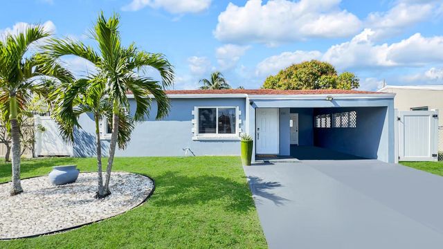 3331 Lake Avenue, West Palm Beach, FL 33405