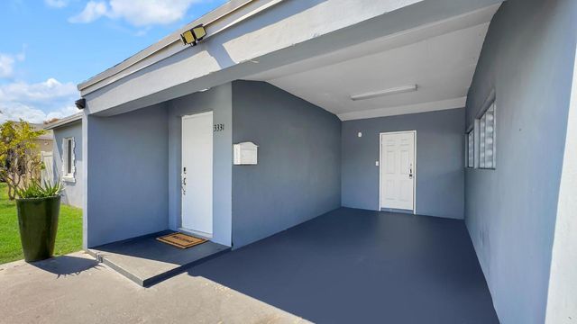 3331 Lake Avenue, West Palm Beach, FL 33405