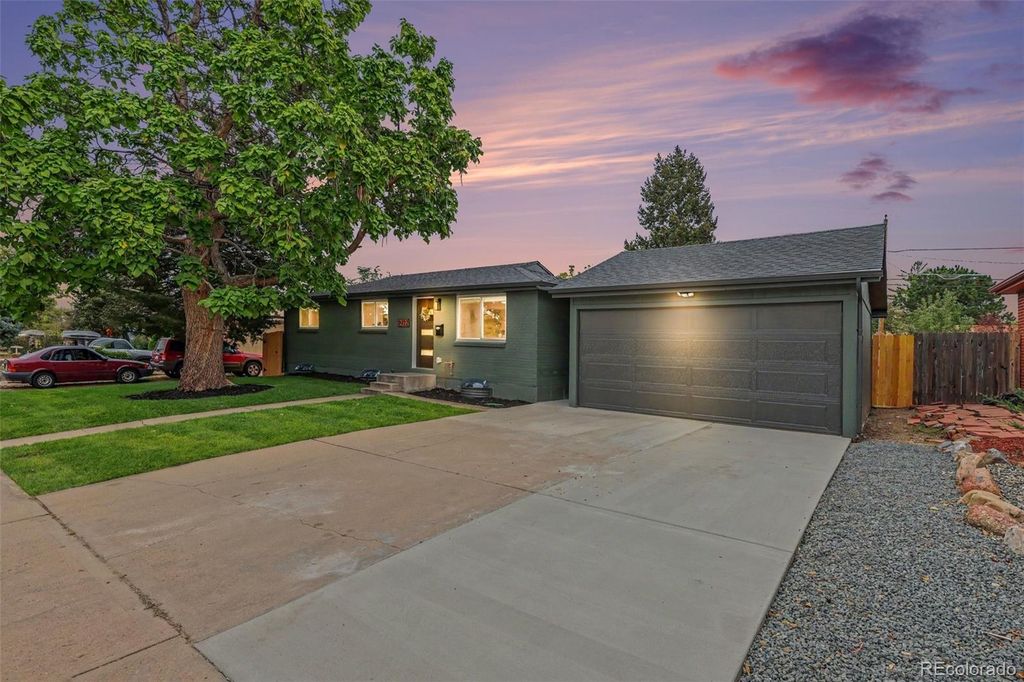 8922 Kent Street, Westminster, CO 80031
