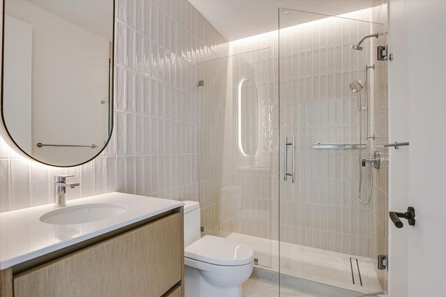 610 Davis ST 4304, Austin, TX 78701