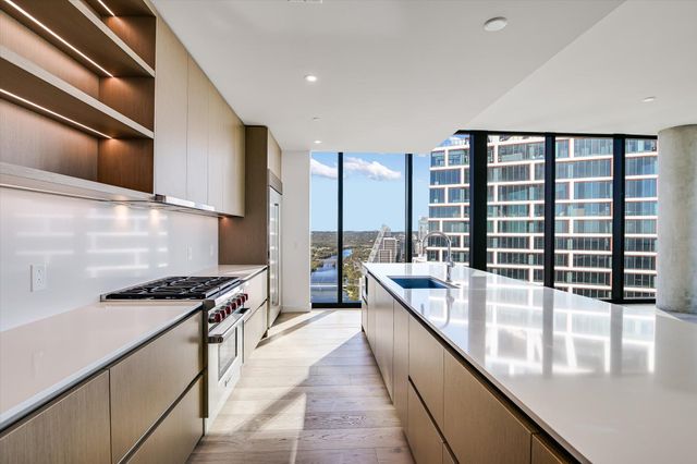 610 Davis ST 4304, Austin, TX 78701