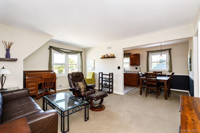 74 Cypress Avenue, Staten Island, NY 10301