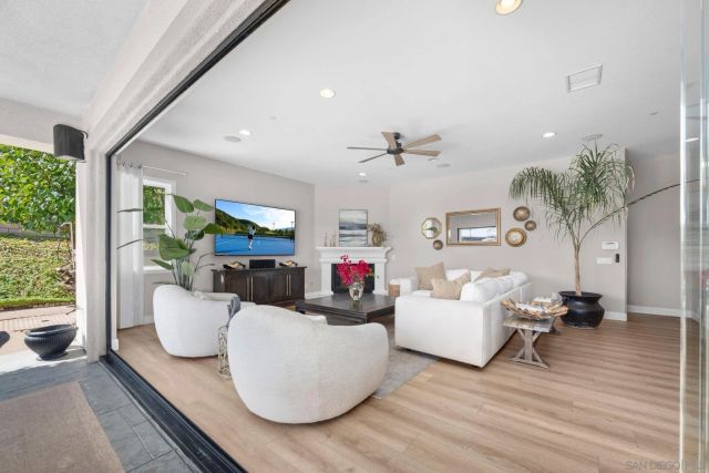 11533 Big Canyon Lane, San Diego, CA 92131