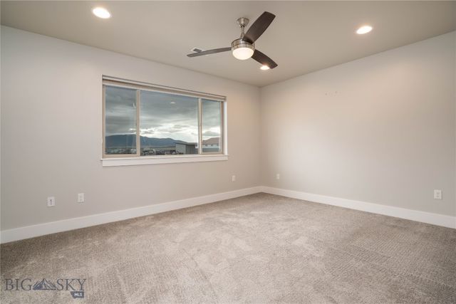 1403 Happy Lane A, Belgrade, MT 59714