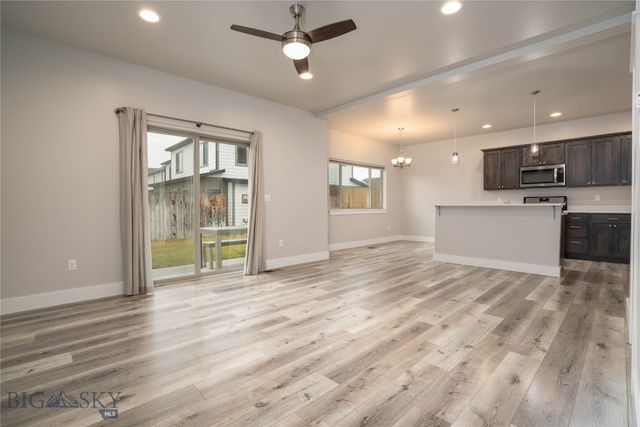 1403 Happy Lane A, Belgrade, MT 59714