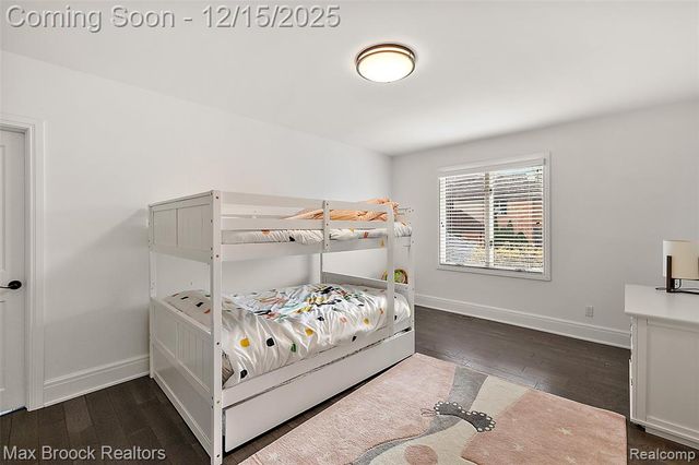 7515 Hiddenbrook Lane, Bloomfield Hills, MI 48301