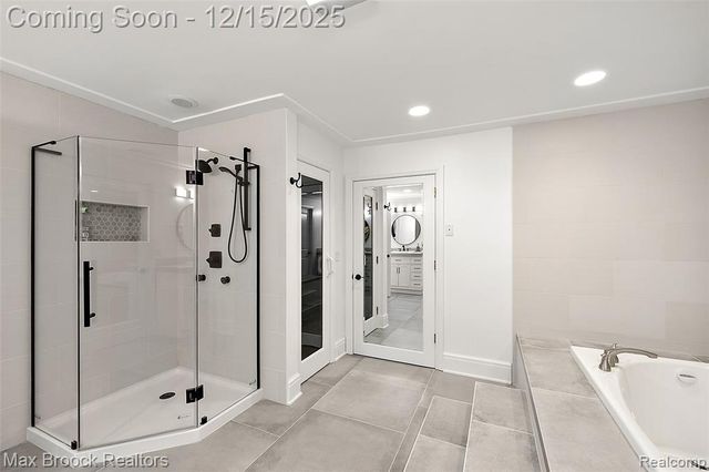 7515 Hiddenbrook Lane, Bloomfield Hills, MI 48301