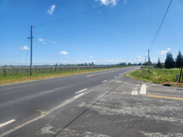 3784 Liberty Rd, Galt, CA 95632