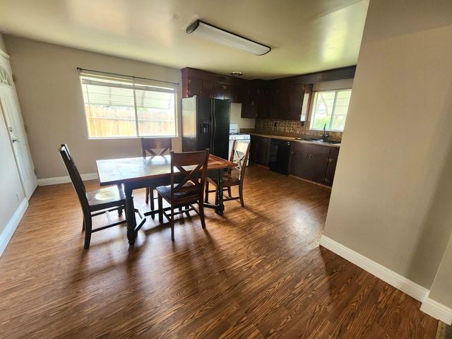 3784 Liberty Rd, Galt, CA 95632