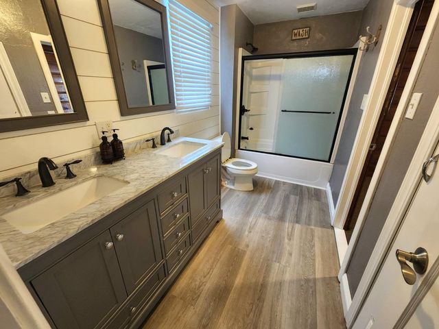 3784 Liberty Rd, Galt, CA 95632