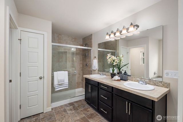 12009 SE 292nd Way, Auburn, WA 98092