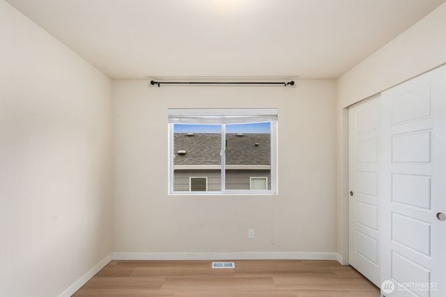 12009 SE 292nd Way, Auburn, WA 98092