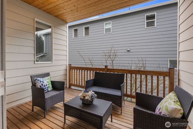 12009 SE 292nd Way, Auburn, WA 98092