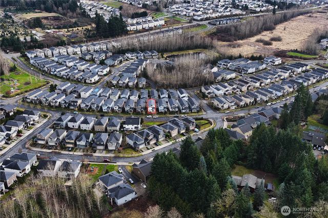 12009 SE 292nd Way, Auburn, WA 98092