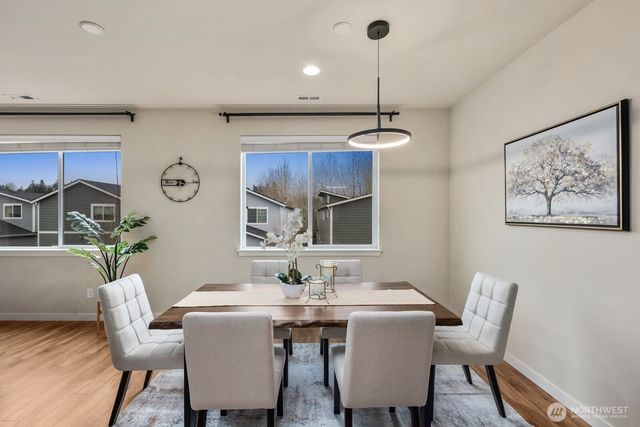 12009 SE 292nd Way, Auburn, WA 98092