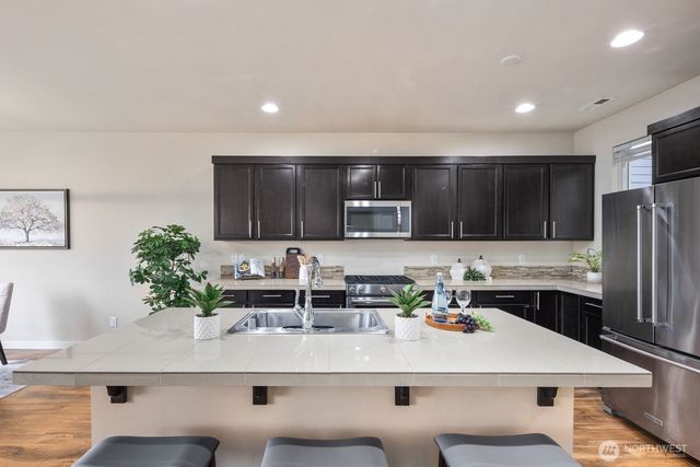 12009 SE 292nd Way, Auburn, WA 98092