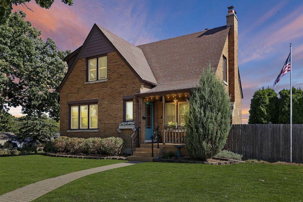 7619 49th AVENUE, Kenosha, WI 53142