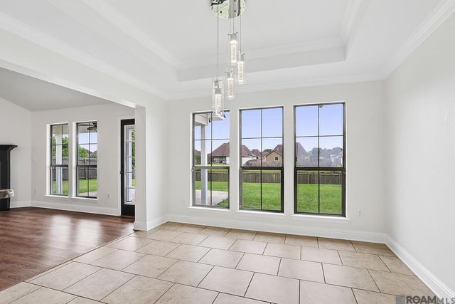41439 Hearthstone Ave, Prairieville, LA 70769