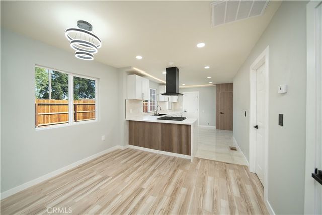 204 W 25th Street, Merced, CA 95340