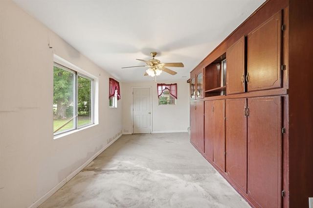 811 NW 1st Street, Moore, OK 73160