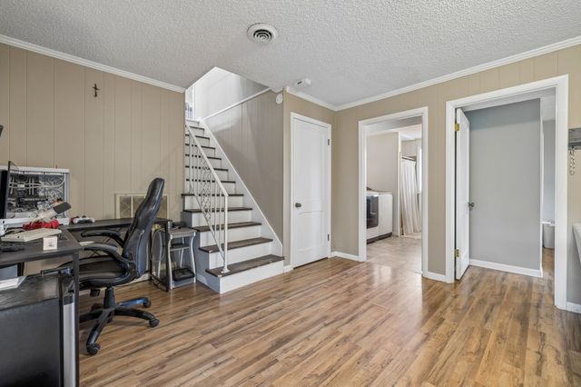 590 Indian Lake Rd, Hendersonville, TN 37075