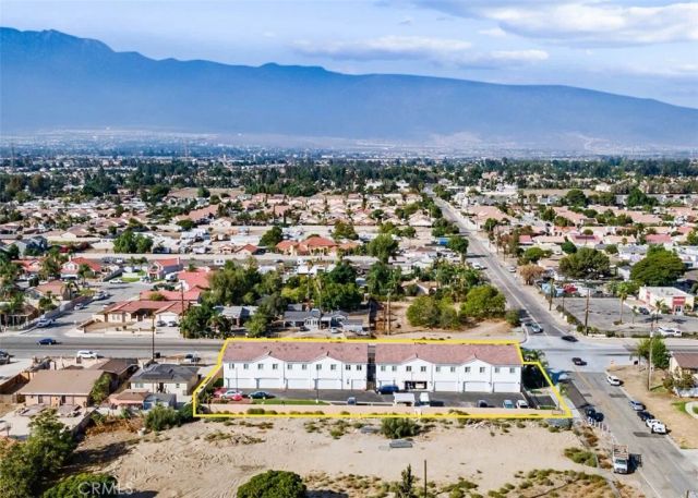 13665 Arrow Boulevard 6, Fontana, CA 92335