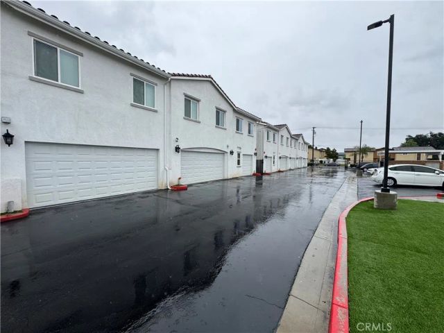 13665 Arrow Boulevard 6, Fontana, CA 92335