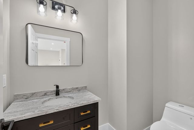 11 Lorenzo Street, Worcester, MA 01604