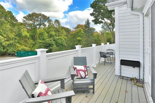 470 Main Street 10, Armonk, NY 10504